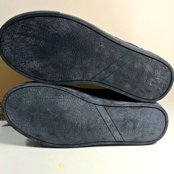 LOCI Women's Navy Nine Logo Low-Top Sneaker Shoes SZ 7.5 (38) NEW - Picture 5 of 7